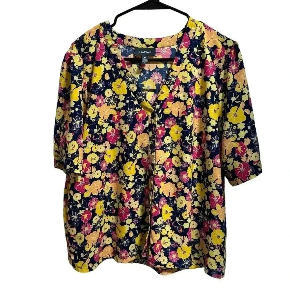 ModCloth Wildflower Wanderlust Button Down Blouse Size XL
